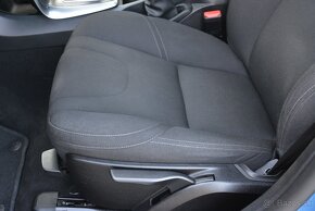 Volvo V40 2.0 T2 - 7