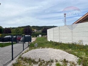 Predaj stavebného pozemku BOJNICE 524 m2- Na chmeľnici - jed - 7