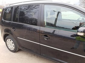 Volkswagen Touran 2.0Tdi  Trendline - 7