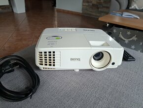 BENQ - 7