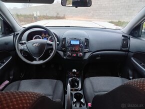 Hyundai i30 1.4i - 7