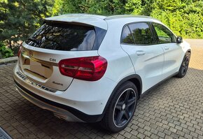 Mercedes GLA trieda 220 d 4MATIC A/T - 7