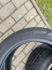 255/45/r19 Pirelli - 7