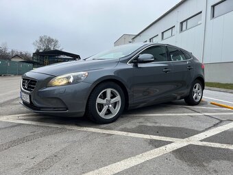 Volvo v40 2.0D, r.v. 2013 možný odpočet DPH - 7