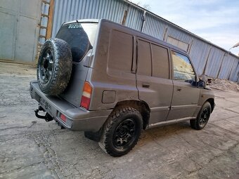 Predám Suzuki Vitara 1.6 16V benzín 4x4 bez tp a špz - 7