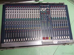 Soundcraft LX7 - 7