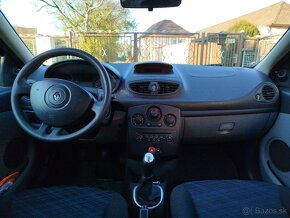 Renault Clio 3 1,2 benzin 2006 prva registracia - 7