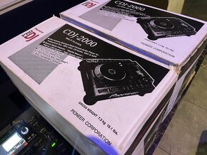 Predám Pioneer CDJ 2000 - 7