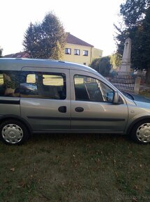 Opel Combo Tour 1.7cdti 74kw rok 7 /2010 XXL - 7