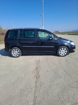 Vw touran 2.0tdi HIGHLINE - 7