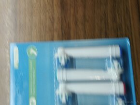 Nahrada na zubnu kefku Oral B, Electric, Vitality, Precision - 7