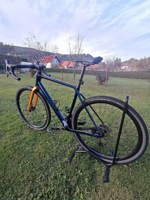 Orbea TERRA M30TEAM bicykel, blue carbon view/leo orange

 - 7