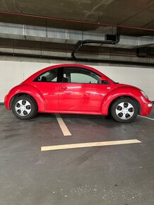 Predám Volkswagen new beetle 2.0 benzín - 7