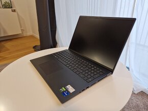 Dell Vostro 7620 - 7