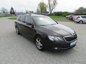 Škoda Superb Combi - 7