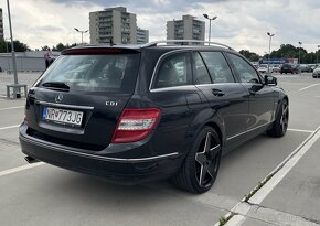 Mercedes Benz W204 C220CDI - 7