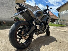 Kawasaki Ninja 650 - 7