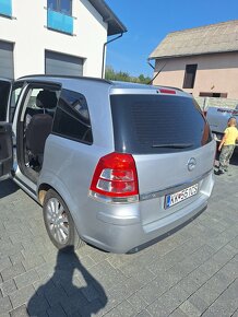 Predám opel zafira b 1.7cdti - 7