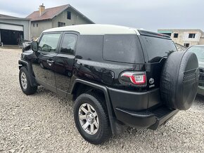 2014 Toyota FJ Cruiser 4,0 V6 Automat Uzavierka - 7