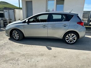 Toyota Auris 1.8 I VVT-i Hybrid AT - 7