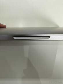 MacBook Pro 15” touchbar NOVÁ BATÉRIA (kupovaný za 2200€) - 7
