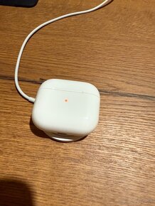 Apple AirPods 3.gen s magsafe - 7