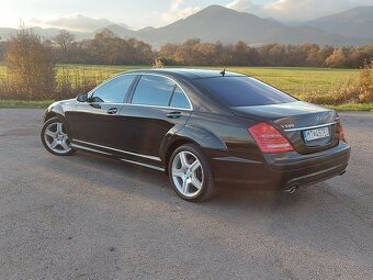 Mercedes-Benz S trieda Sedan 500 4matic - 7