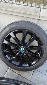 Originál BMW 5 2018, 245/45 R18 zimne - 7