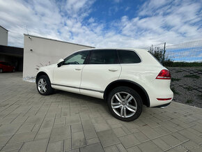 Volkswagen Touareg 3,0TDI - 7