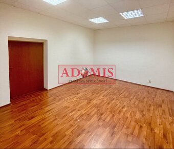 Prenájom priestorov 41m2 (3miestnosti) na prízemí, Moyzesova - 7