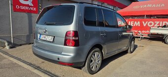 Volkswagen Touran 2.0 TDI DSG 7-miestné bez DPF - 7