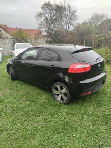 Kia Rio 1.1crdi - 7