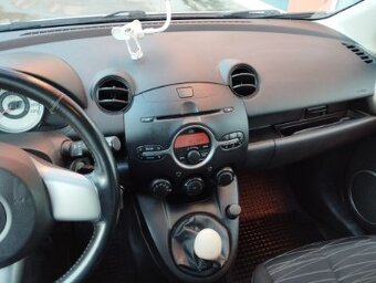 Mazda 2 1.3 MZR TE - 7