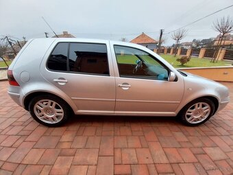 Volkswagen Golf 1.9 TDI 81Kw - 7