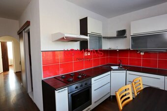 VEĽKÝ, MODERNÝ 3,5-IZB. BYT S BALKÓM AJ LODŽIOU A S VÝHĽADOM - 7