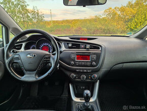 Kia Ceed 1.6 GDI SILVER 99000km SK auto - 7