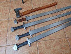 predám meč meče  templárské  vikingské  šabla helmy štíty - 7