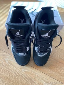 Air Jordan 4 White Thunder + legit check - 7