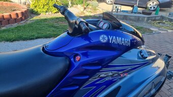 Yamaha GP1200R - 7