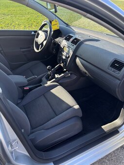 Volkswagen Golf 5 - 7