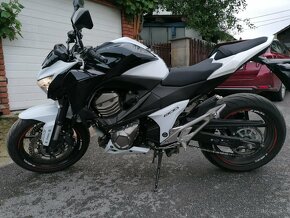 Kawasaki z800 ABS, nová STK - 7