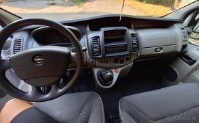 Opel vivaro 2.0 - 7