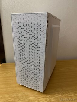 Herný počítač Ryzen 5 5600X 6x3,70GHz.RTX 4060 8GB.16gb ram - 7