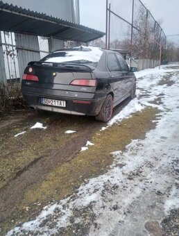 Predám Alfa Romeo 146 (r.v. 1998, 77 kW, 5-st. manuál) - 7