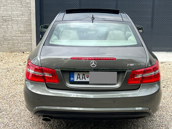 Mercedes-Benz E trieda Kupé 220 CDI AMG LINE A/T - 7