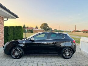 Alfa Romeo Giulietta Quadrifoglio Verde 1750 TBI 235PS - 7