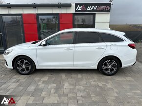 Hyundai i30 CW 1.6 CRDi Family, v Záruke, Pôvodný lak, SR - 7