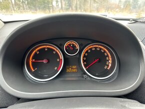 Opel Corsa Sport 1,7 - 7