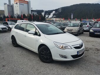 Opel Astra Sport Tourer ST 1.7 CDTI ECOTEC 125k Cosmo - 7