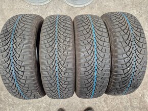 205/60 r16 zimné 4 ks GOODYEAR dezén 8,5 - 8,2 mm - 7